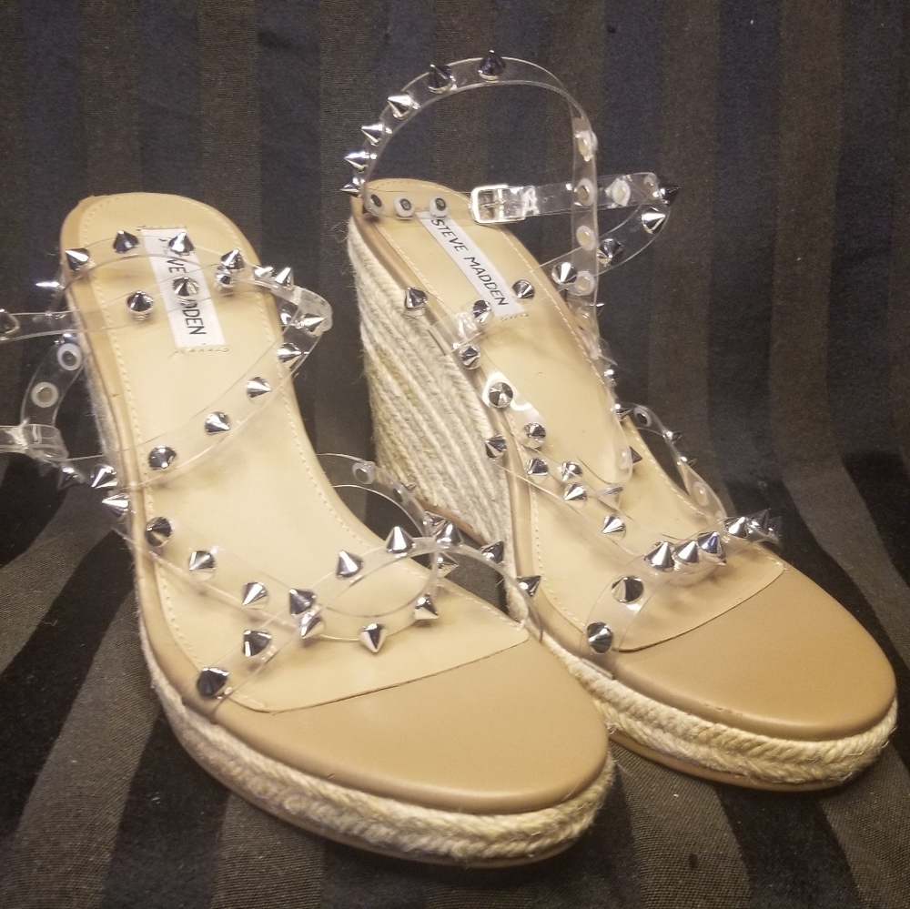 Steve Madden Madie Wedge MADI0351 SIZE 8M New without tags